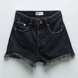 Zara High Waisted Raw Hem Black Cut off Shorts size 4
